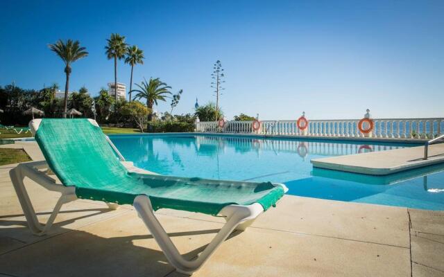 Holidays2Riviera Sea Side