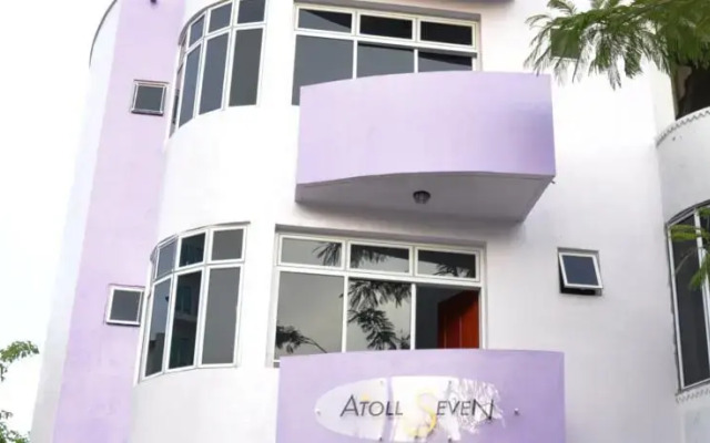 Atoll Seven Inn