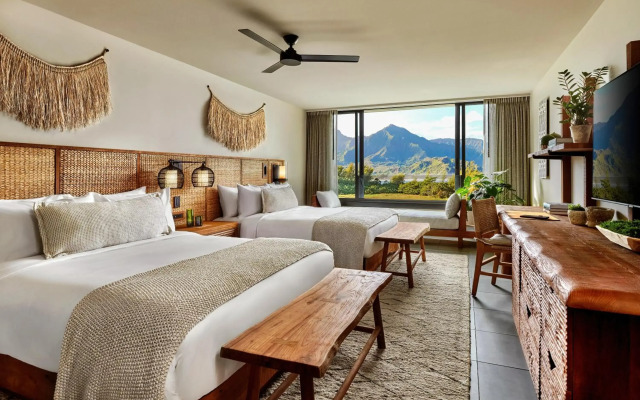 1 Hotel Hanalei Bay