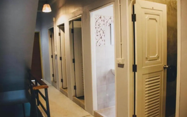 Ler Hostel 65