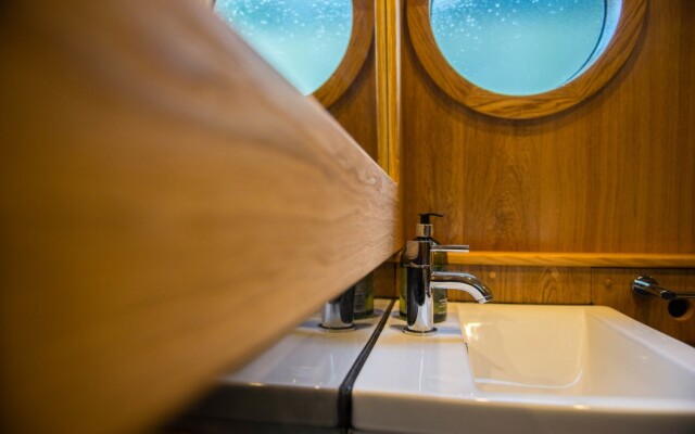Narrowboat Puzzle