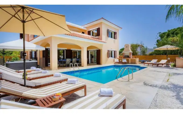 Villa Sapphire
