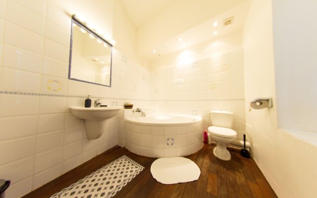 Le Rétro Mirabeau - Maison de Famille