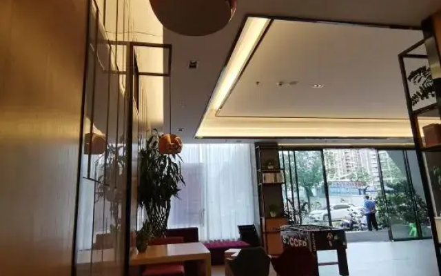 Bolman International Hotel