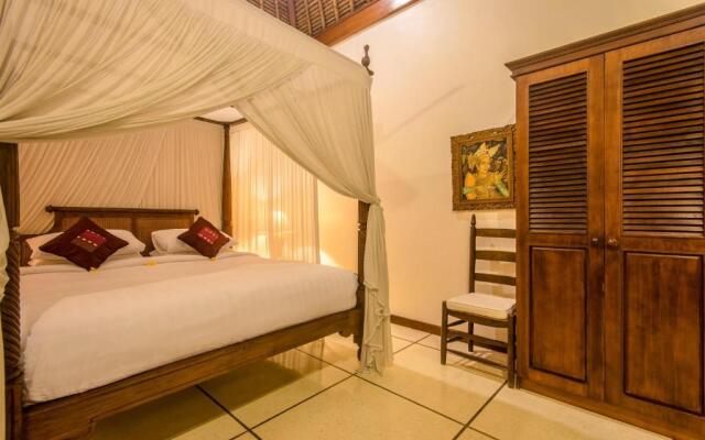 Villa Bugis Kayu Aya Seminyak