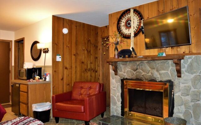 Inn on Fall River & Fall River Cabins
