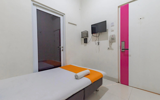 Capital O 1044 Diemdi Hotel – Guest Rooms – Bandung