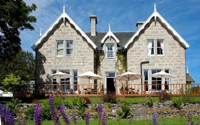 Muckrach Hotel