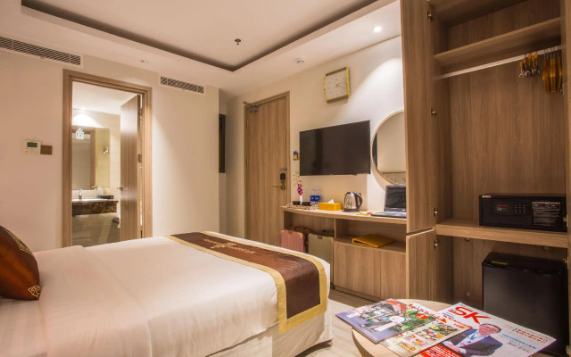 Blue Diamond New Hotel