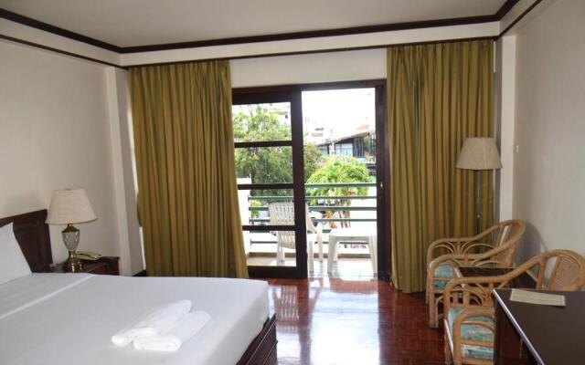 Puangpen Villa Hotel