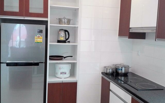 Malis the Residence & Hotel