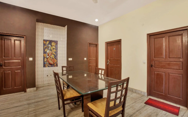 OYO 8914 Hotel Ambrosia