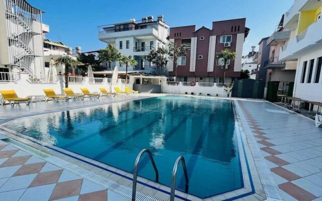 Akar Palace Resort Hotel