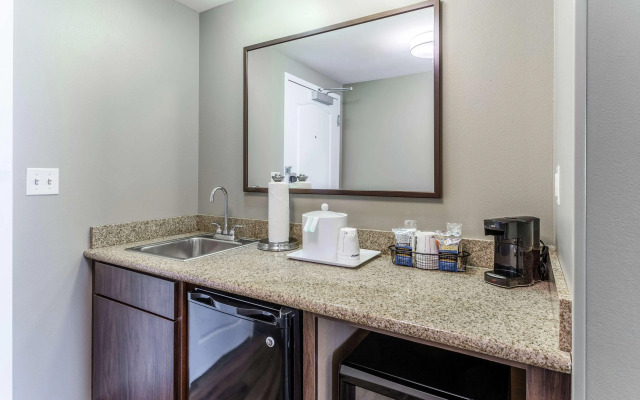 Hampton Inn & Suites Chicago-Libertyville