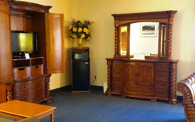 Magnuson Hotel Sand Springs - Tulsa West