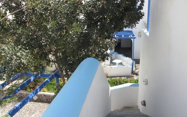 Studio Apartment Perivolos