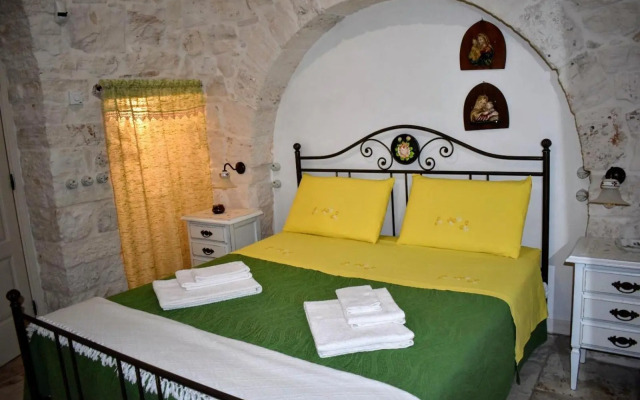 Trulli Occhi di Pietra
