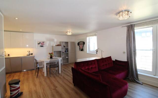 Stylish Modern 1BR Flat for 4 in Shore Side Leith