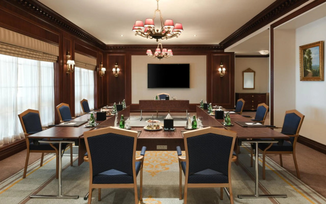 Al Aziziyah Boutique Hotel By The Torch