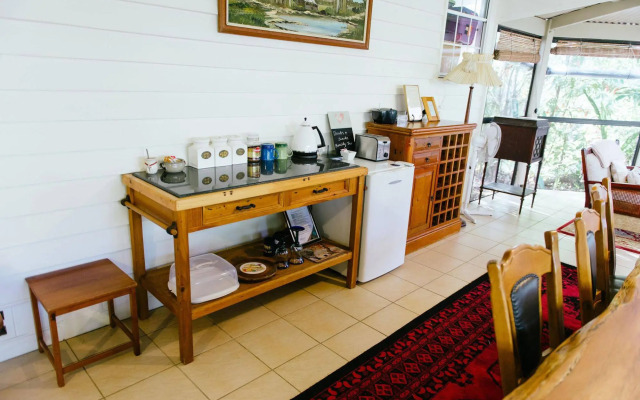Blackwattle Farm B&B and Farm Stay