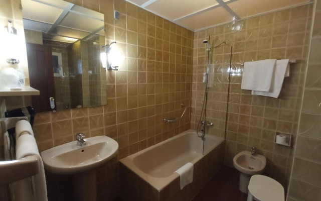 Hotel ELE Acueducto