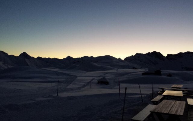 Berggasthaus Tannalp