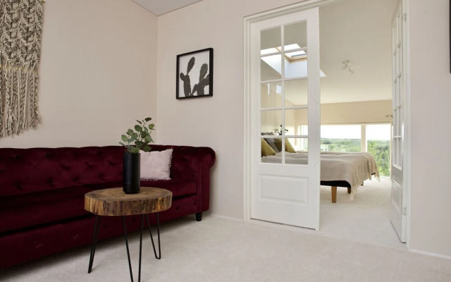 Designers Villa near Alafoss Waterfall