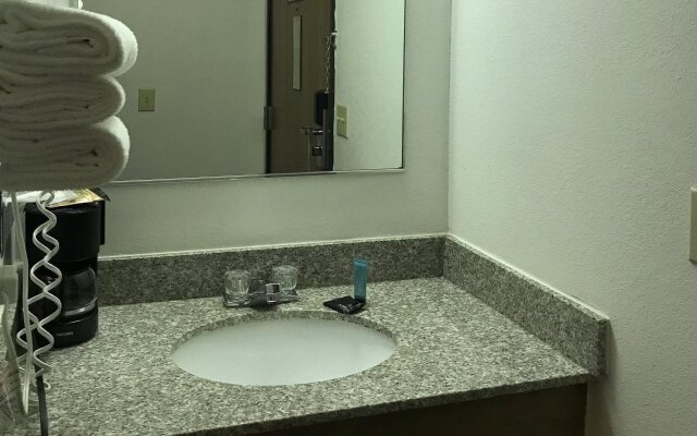 Americas Best Value Inn Champaign