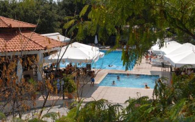 Hotel Camping Agiannis