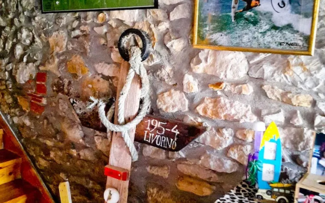 SURFtoLIVE House - Hostel