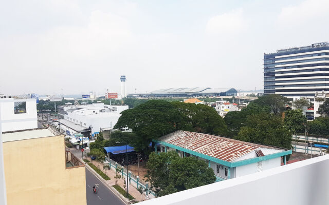 SAZI Erato Hotel - Free Airport & Breakfast