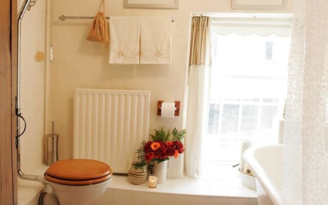 Holiday Home Clappersgate Way