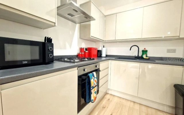 FlexiLux Stays - Luxury New Apt. L1B134