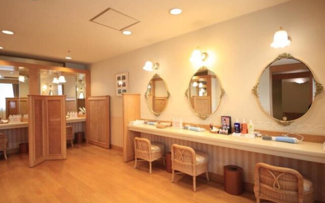 Ryotei Hanayura Ryokan