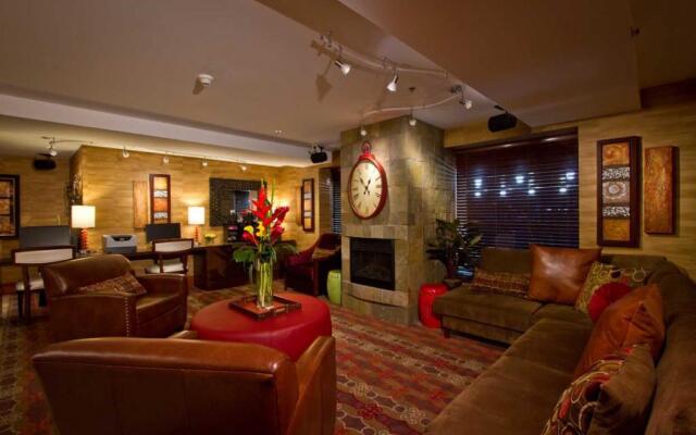 Hotel Belmont Vancouver - MGallery Collection