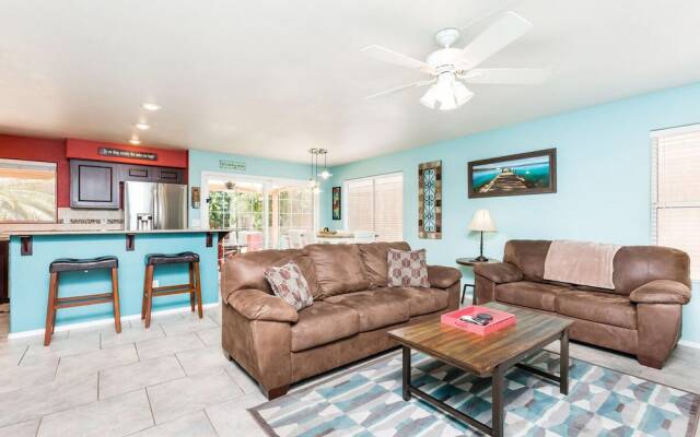 Chandler Oasis - 4 Bedroom by Casago