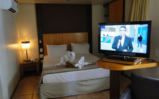 Plaza Praia Suites