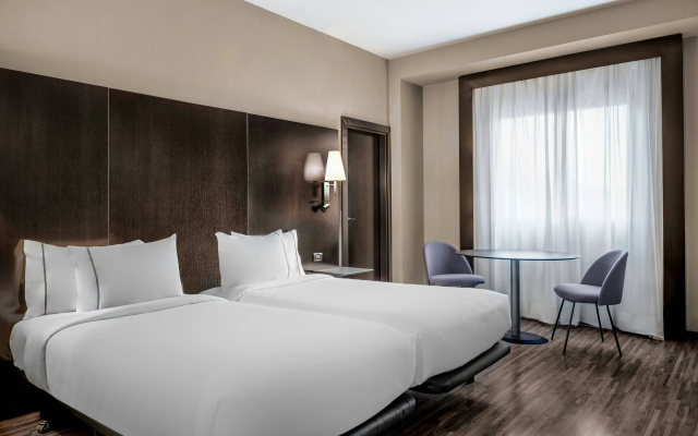 AC Hotel Oviedo Fórum by Marriott - Image 5
