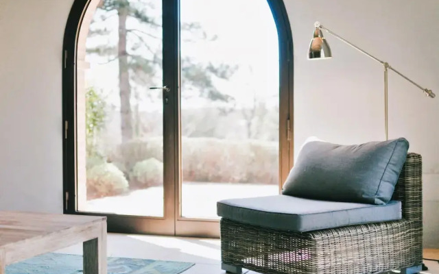 Luxury 2 Rooms Apt Azure in Siena Resort