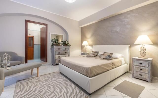 Suite Home Simius