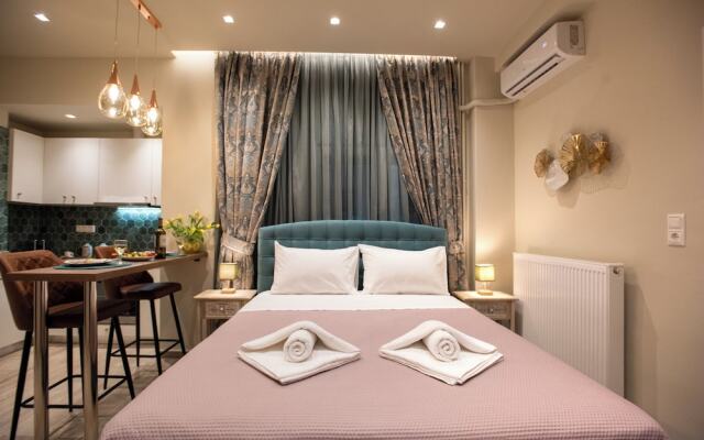 Romantic Studio under Acropolis