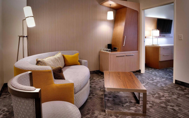 Courtyard Lehi at Thanksgiving Point