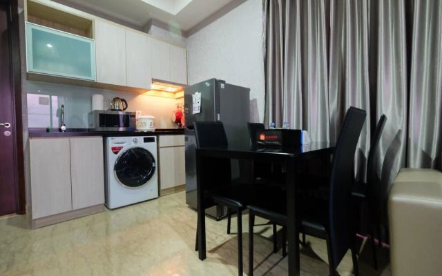 Elegant 2br Menteng Park Apartment