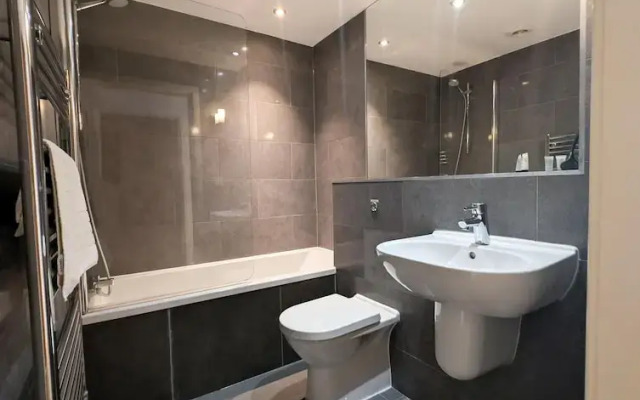 Newquay Escape/10 min to Beach/patio/parking