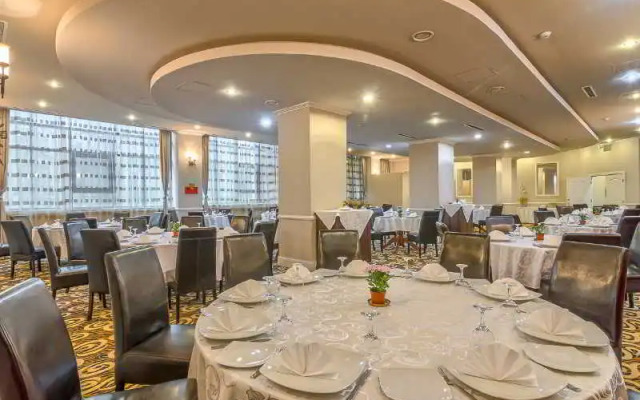 Mirage Snagov Hotel & Resort