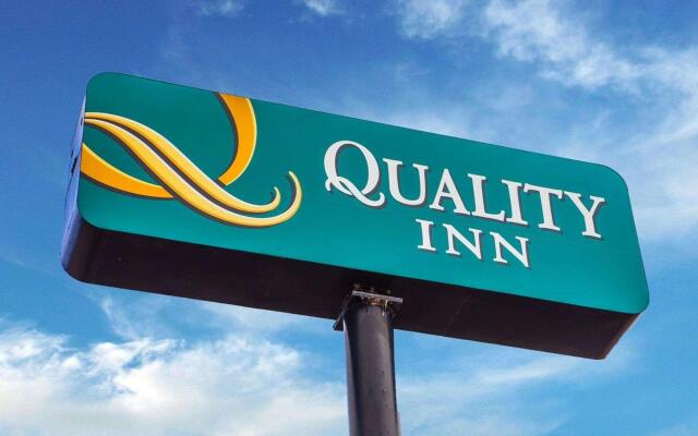 Quality Inn St. Louis Airport Hotel