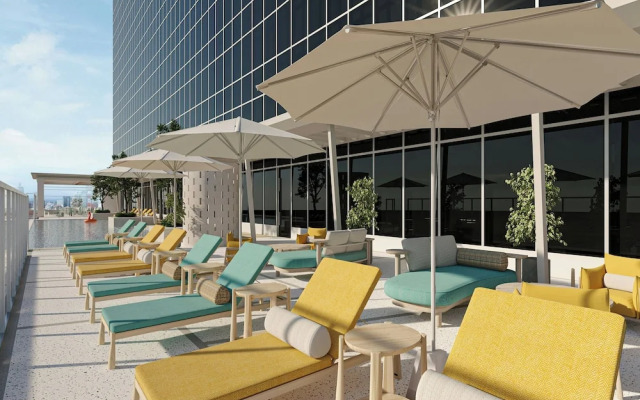 Aloft Jakarta Kebon Jeruk