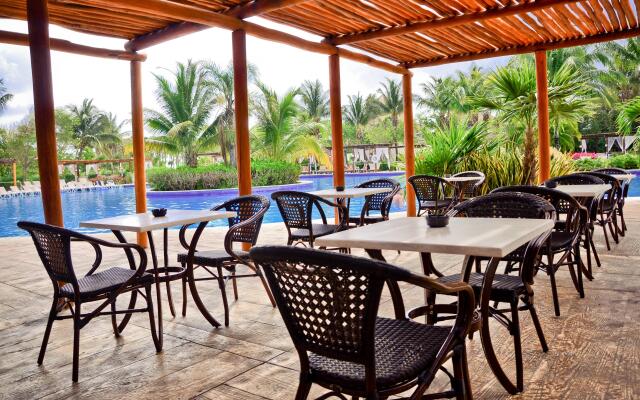 Valentin Imperial Riviera Maya – All Inclusive – Adults Only