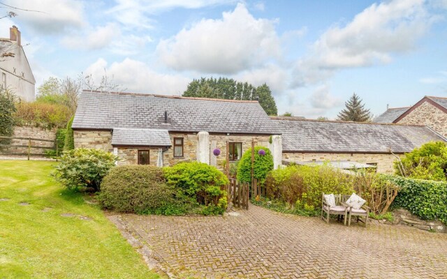 Poldark Cottage