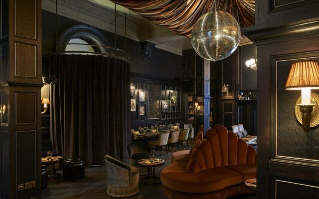 Kimpton Fitzroy London by IHG